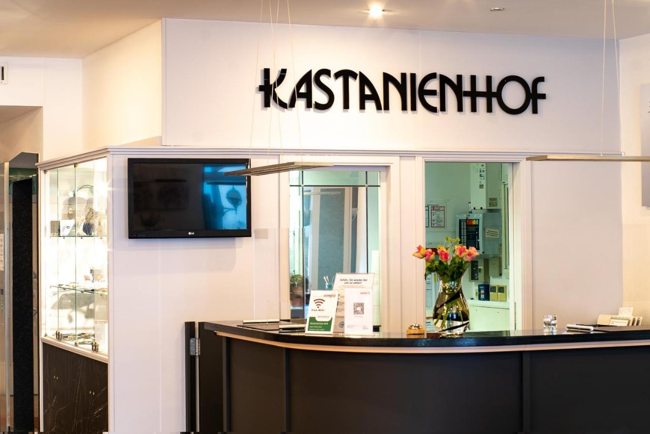 Hotel Kastanienhof Erding Exterior foto