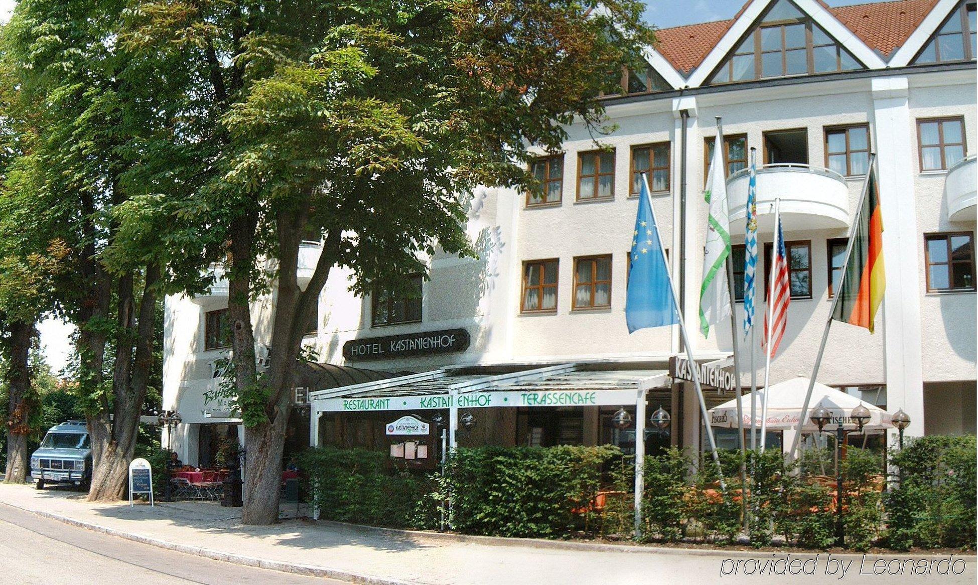 Hotel Kastanienhof Erding Exterior foto